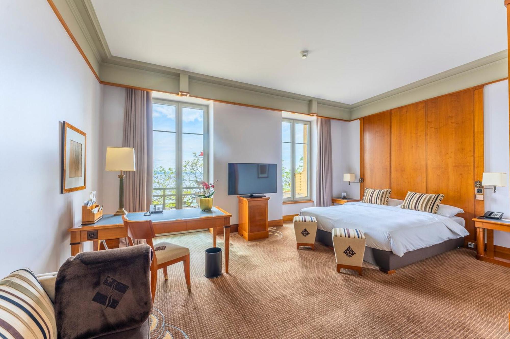 Beau Rivage Hotel Neuchâtel Exteriör bild Deluxe Room